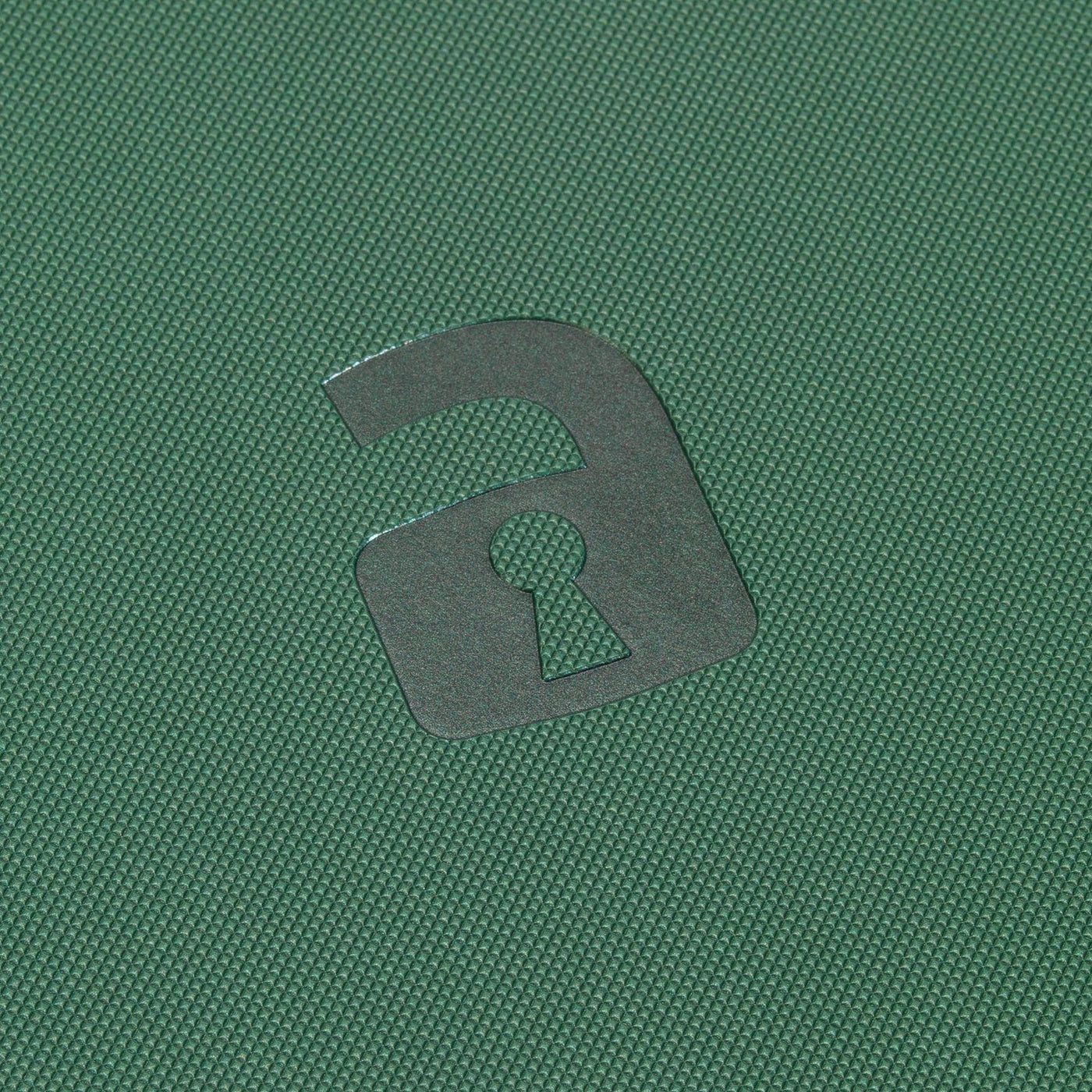 Vault X : 4-Pocket Exo-Tec Zip Binder - Metallic Green - Lockett Labs UK