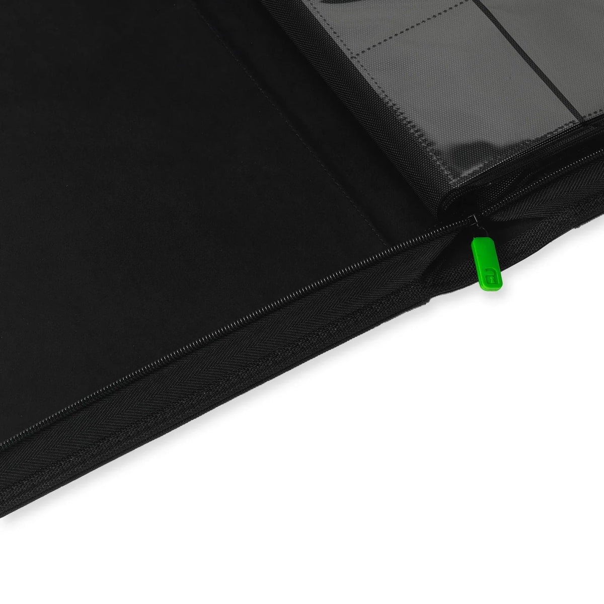 Vault X : 16-Pocket Exo-Tec Zip Binder XXL (1088 Cards) - Signature Black - Lockett Labs UK