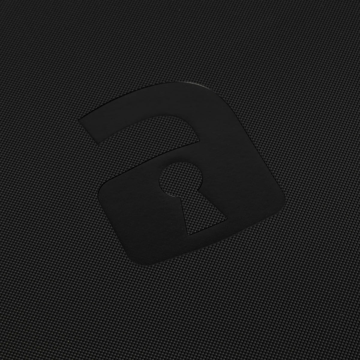 Vault X : 16-Pocket Exo-Tec Zip Binder XXL (1088 Cards) - Signature Black - Lockett Labs UK